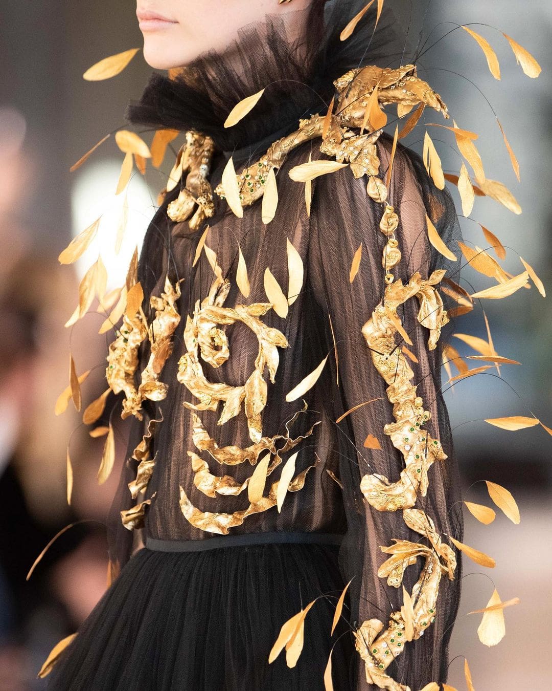 Schiaparelli Haute Couture Spring Summer 2022 Close Up Details by RUNWAY MAGAZINE