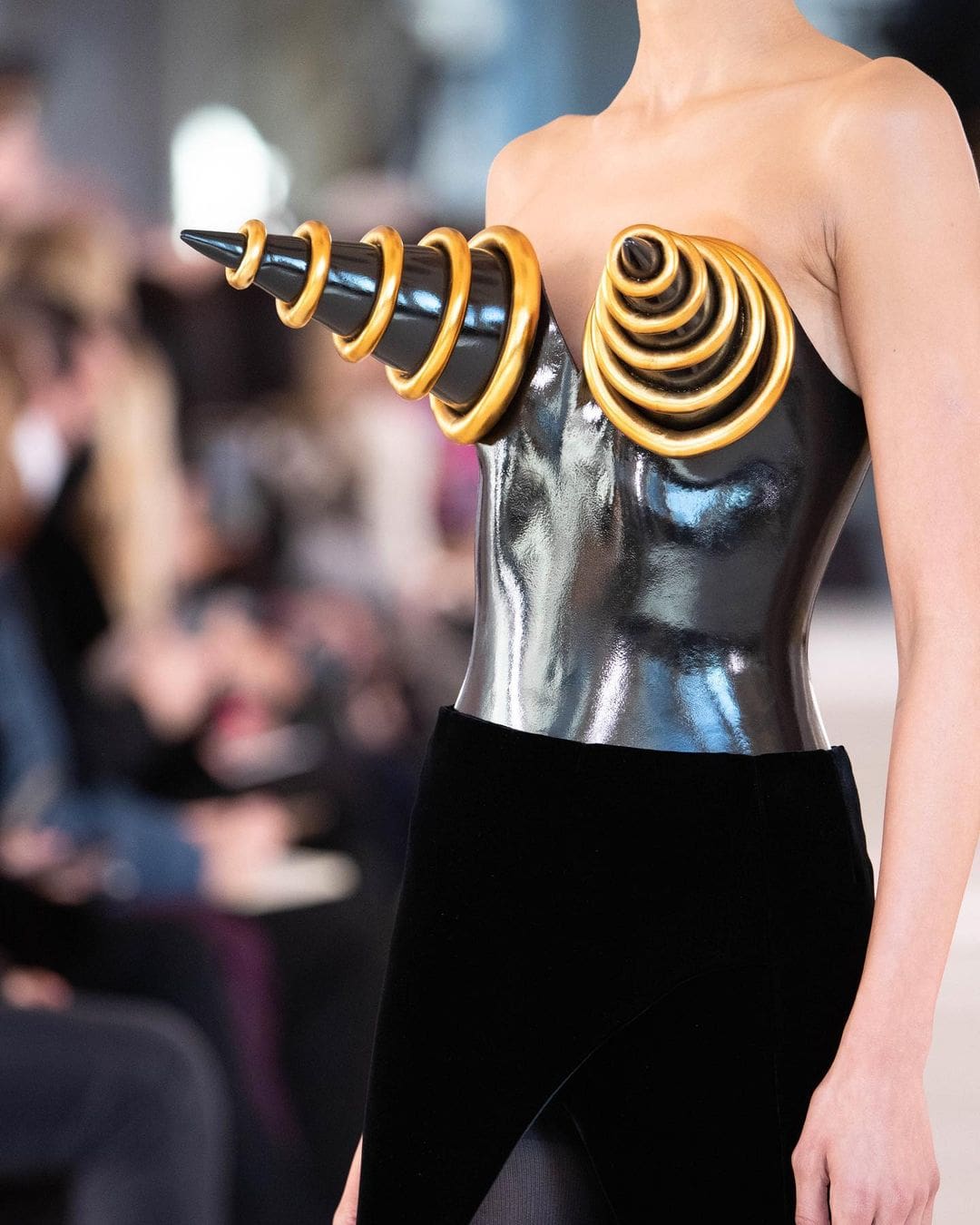 Schiaparelli Haute Couture Spring Summer 2022 Close Up Details by RUNWAY MAGAZINE