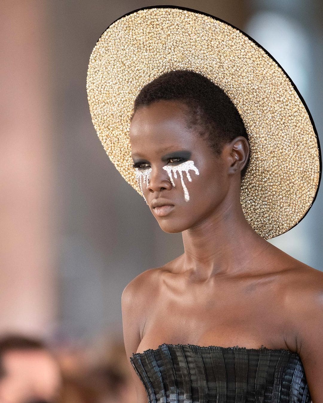 Schiaparelli Haute Couture Spring Summer 2022 Close Up Details by RUNWAY MAGAZINE