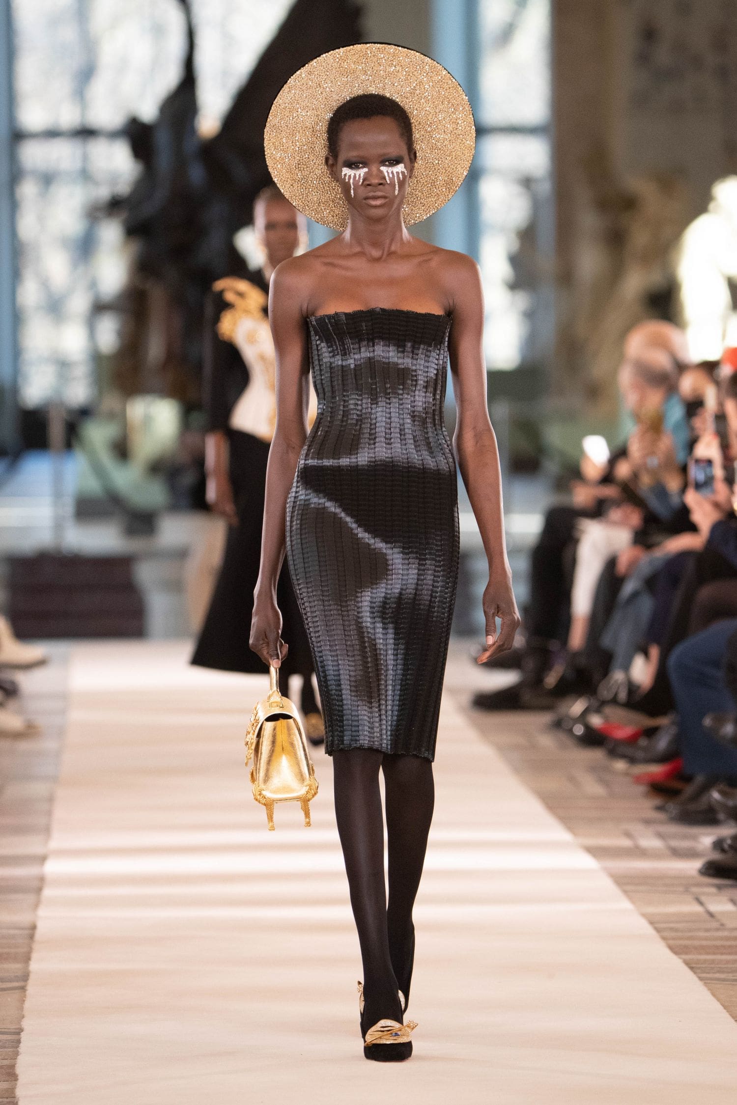 Schiaparelli Haute Couture Spring Summer 2022 by RUNWAY MAGAZINE