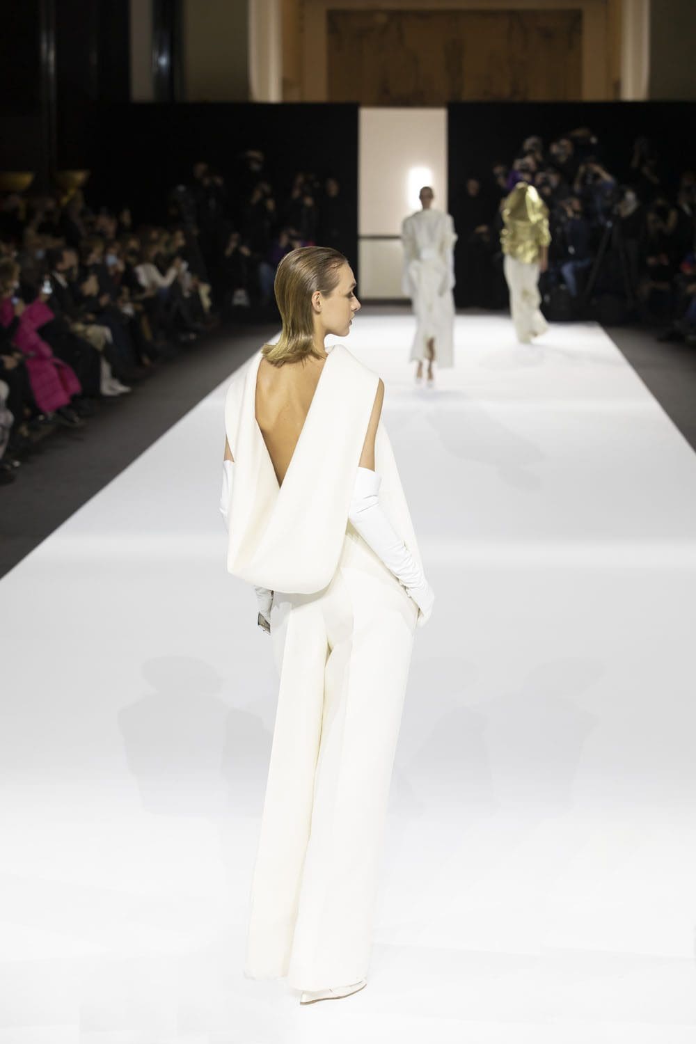 Stephane Rolland Haute Couture Spring Summer 2022 by RUNWAY MAGAZINE