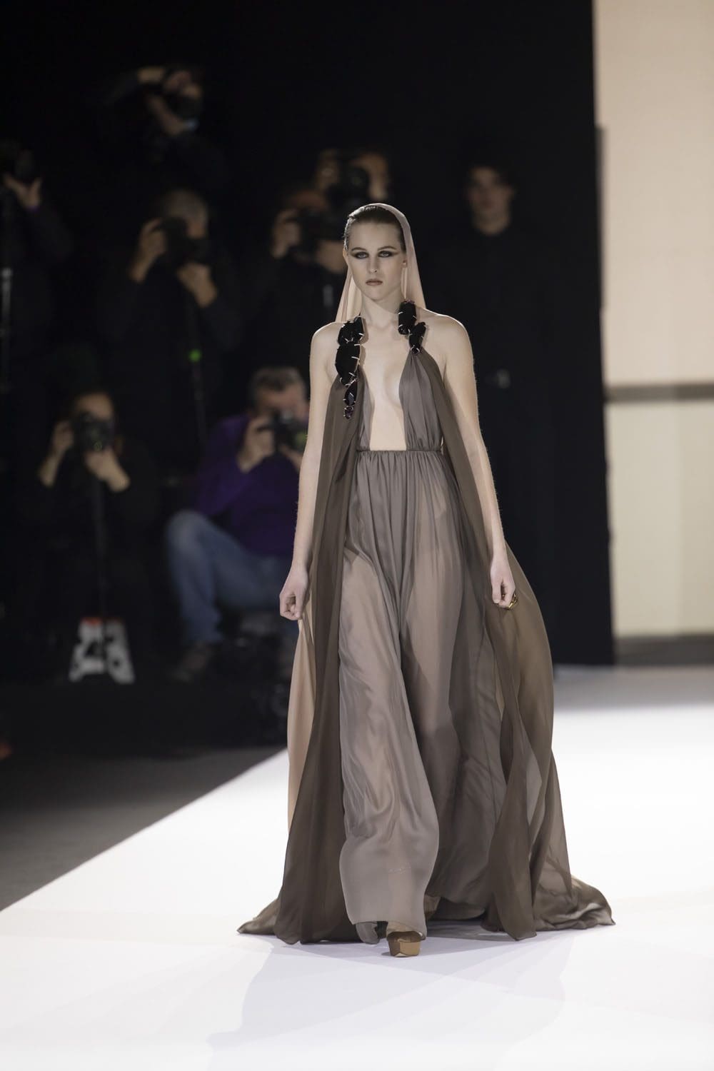 Stephane Rolland Haute Couture Spring Summer 2022 by RUNWAY MAGAZINE