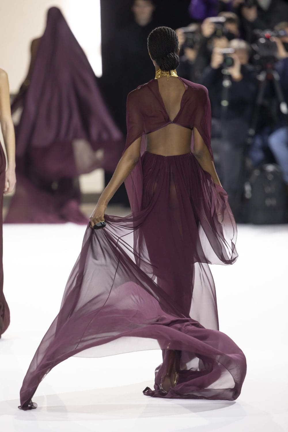 Stephane Rolland Haute Couture Spring Summer 2022 by RUNWAY MAGAZINE