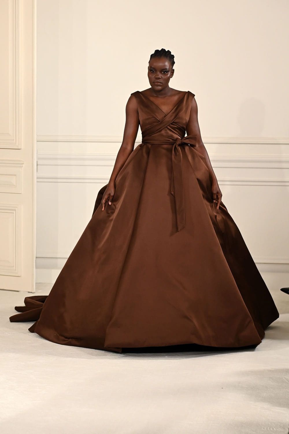 Valentino Haute Couture Spring Summer 2022 by RUNWAY MAGAZINE