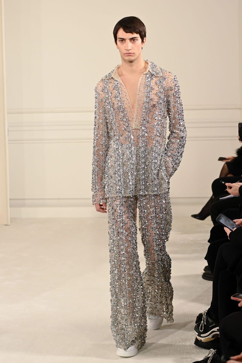 Valentino Haute Couture Spring Summer 2022 by RUNWAY MAGAZINE