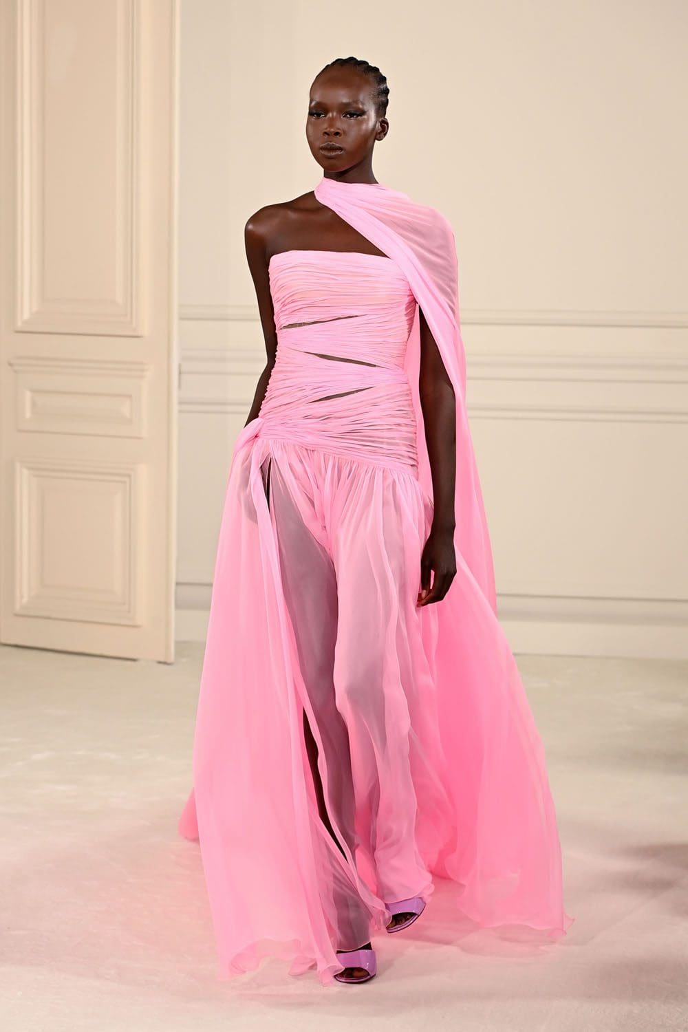 Valentino Haute Couture Spring Summer 2022 by RUNWAY MAGAZINE