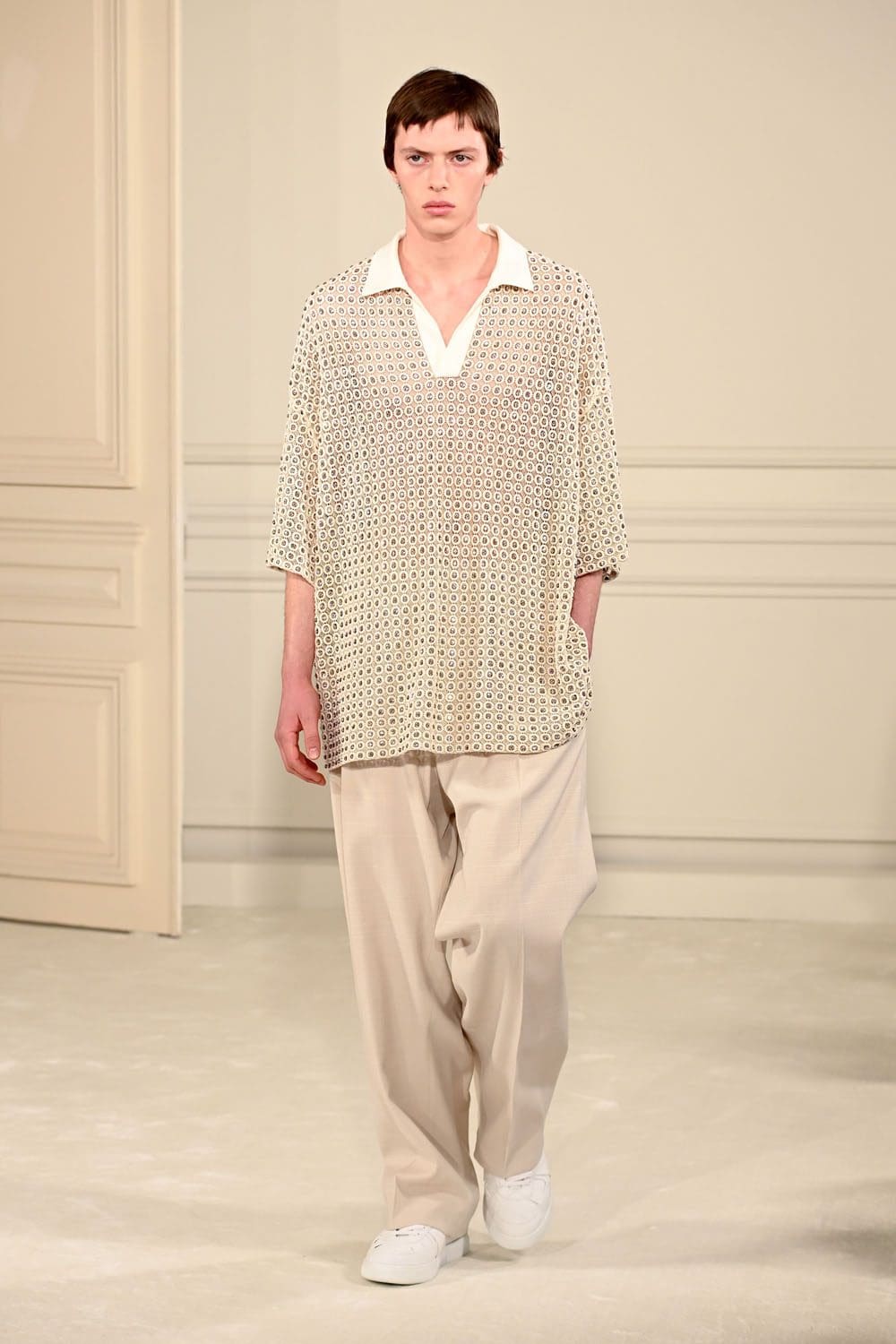 Valentino Haute Couture Spring Summer 2022 by RUNWAY MAGAZINE