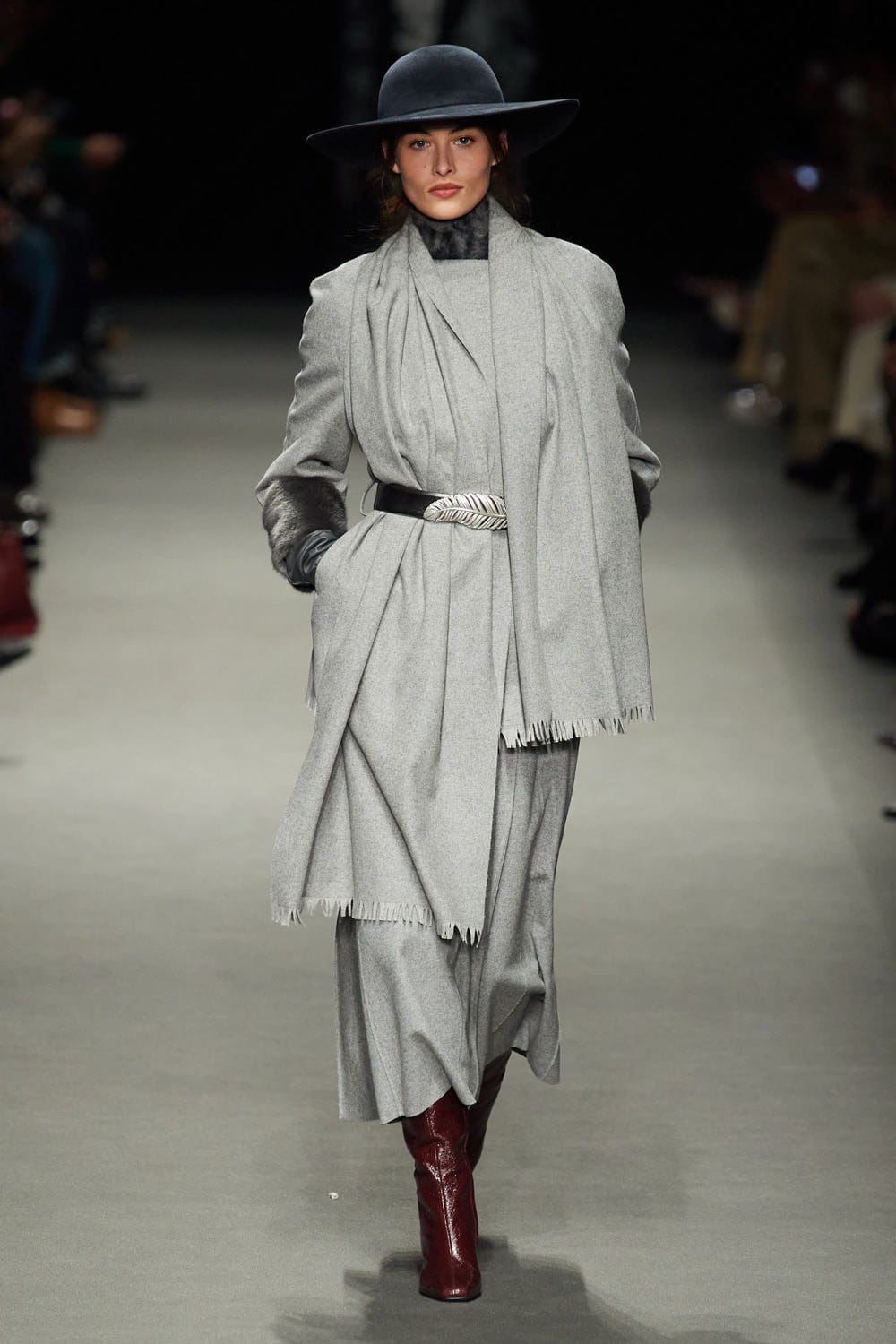 Alberta Ferretti Fall Winter 2022-2023 Milan Runway Magazine