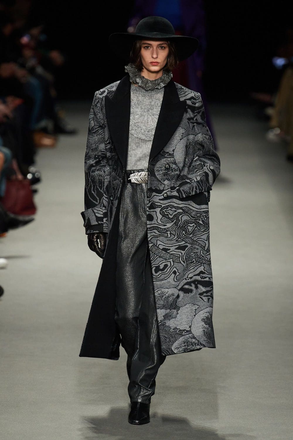Alberta Ferretti Fall Winter 2022-2023 Milan Runway Magazine