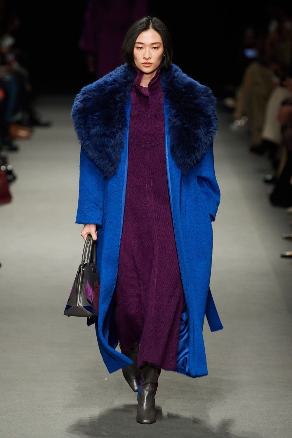 Alberta Ferretti Fall Winter 2022-2023 Milan Runway Magazine