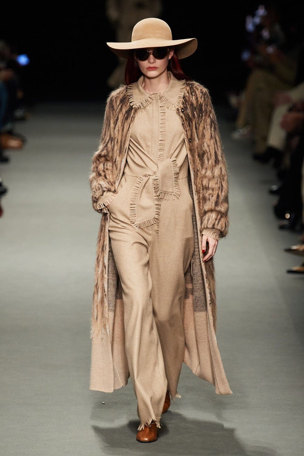 Alberta Ferretti Fall Winter 2022-2023 Milan Runway Magazine