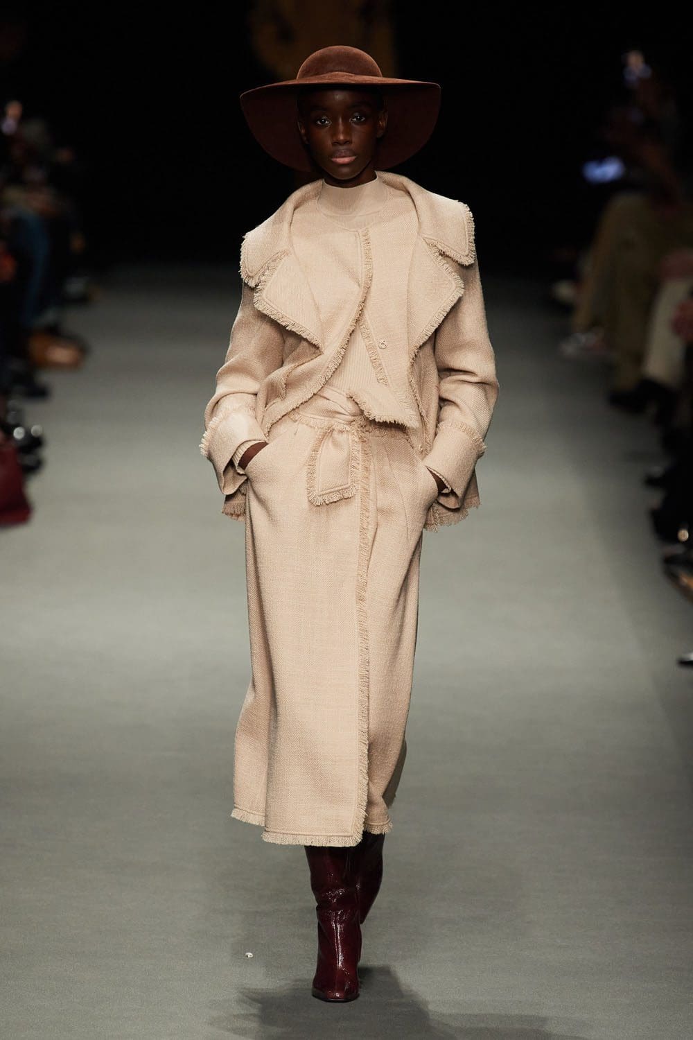 Alberta Ferretti Fall Winter 2022-2023 Milan Runway Magazine