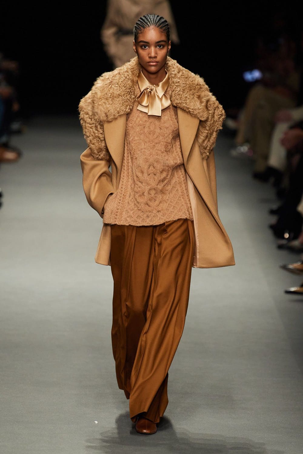 Alberta Ferretti Fall Winter 2022-2023 Milan Runway Magazine
