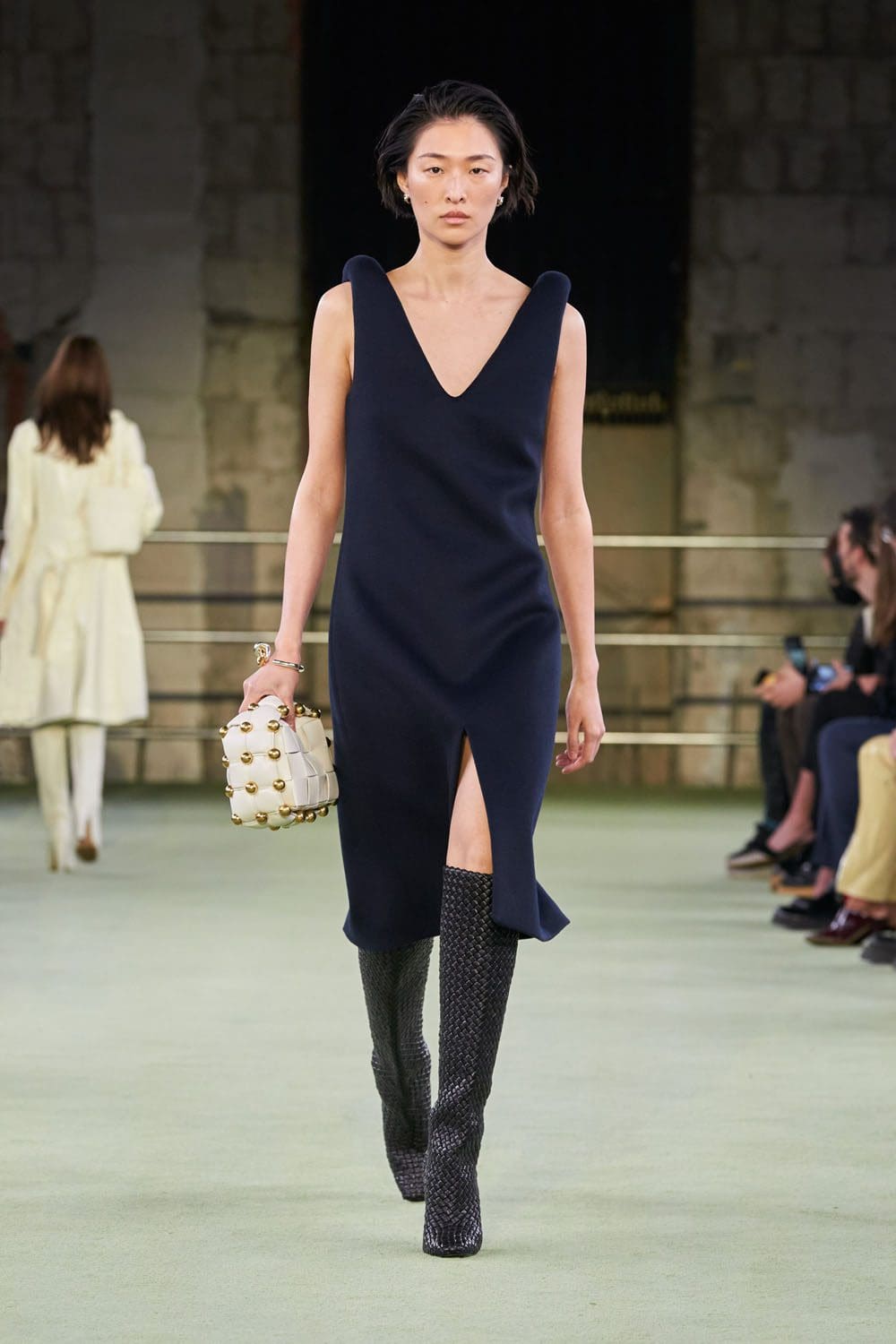 Bottega Veneta 2022 秋冬系列-2023 米兰 Runway 杂志