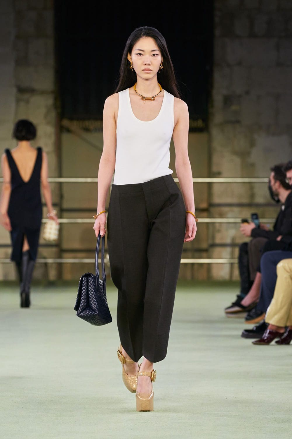 Bottega Veneta 2022 秋冬系列-2023 米兰 Runway 杂志
