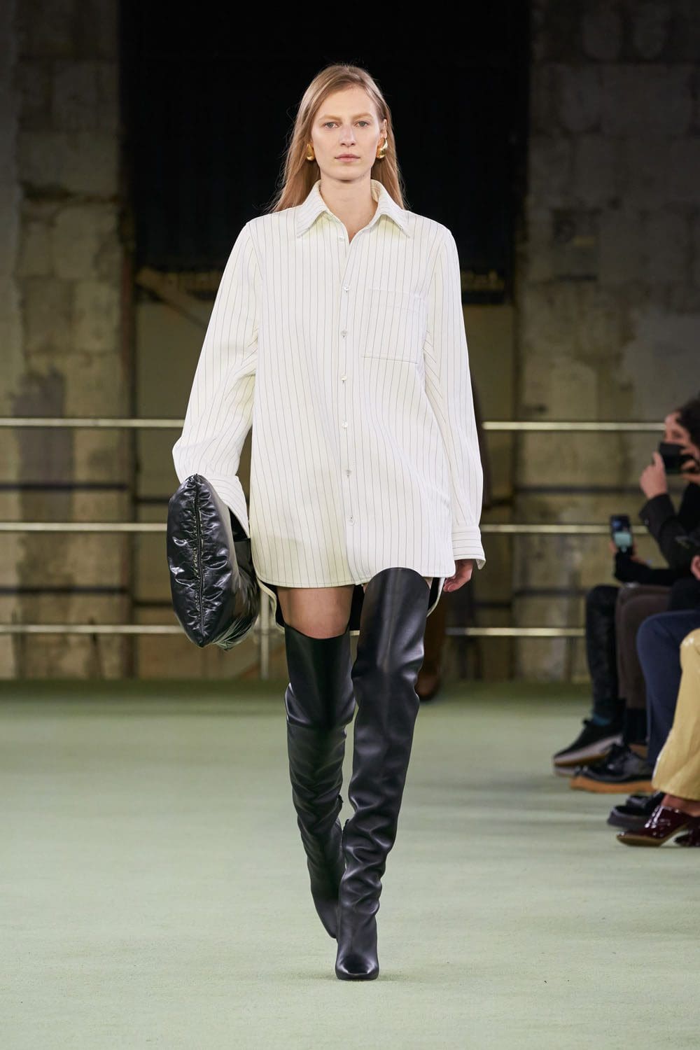Bottega Veneta 2022 秋冬系列-2023 米兰 Runway 杂志