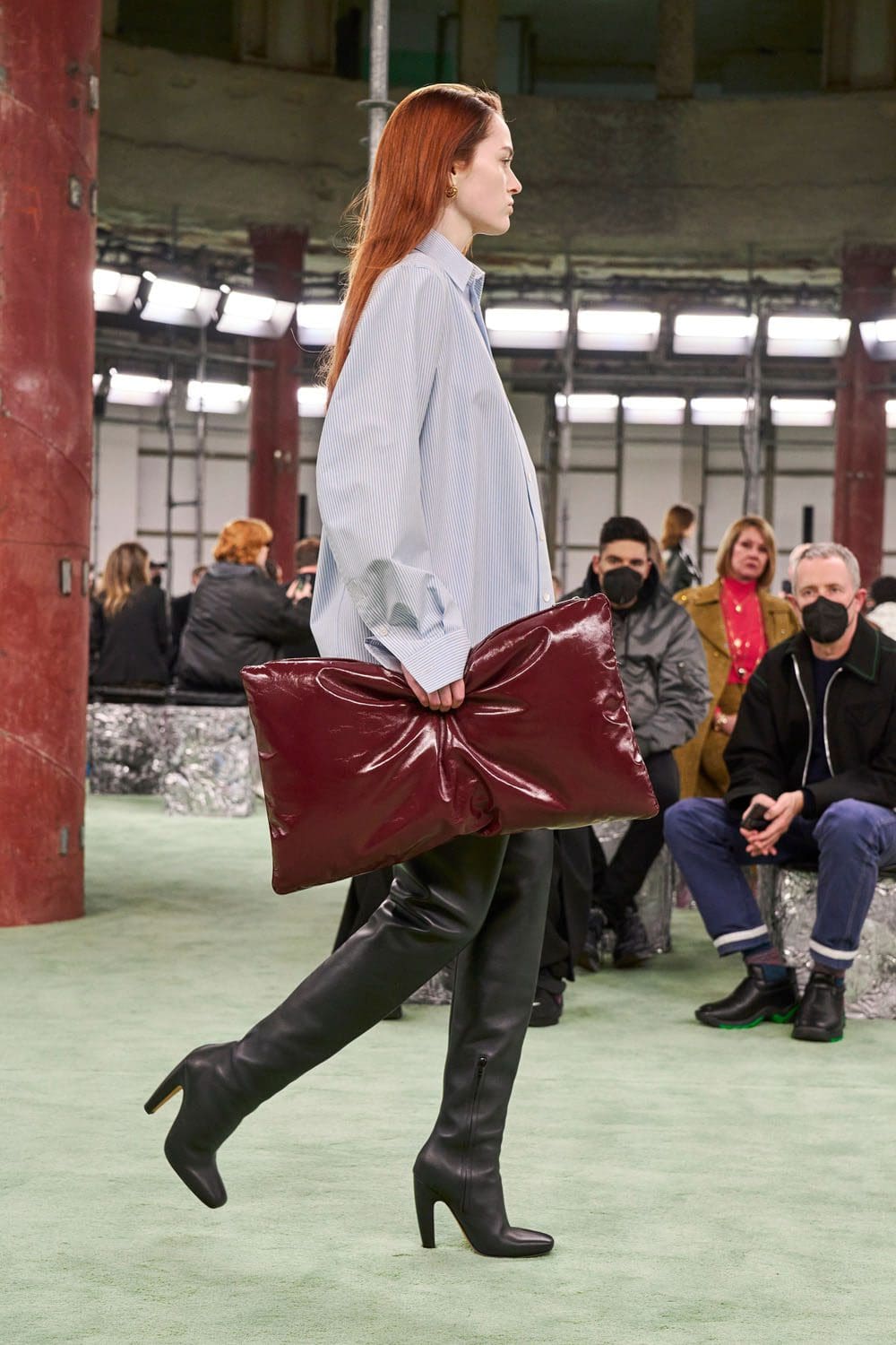 Bottega Veneta 2022 秋冬系列-2023 米兰 Runway 杂志
