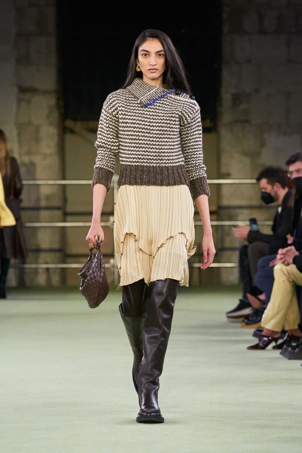 Bottega Veneta 2022 秋冬系列-2023 米兰 Runway 杂志