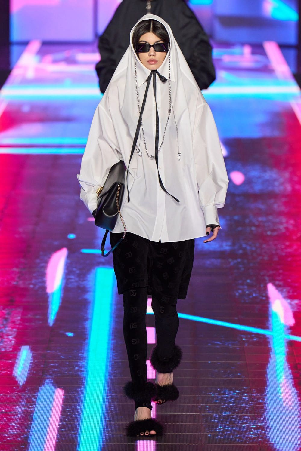 ドルチェ&ガッバーナ 2022年秋冬-2023 ミラノ Runway 雑誌
