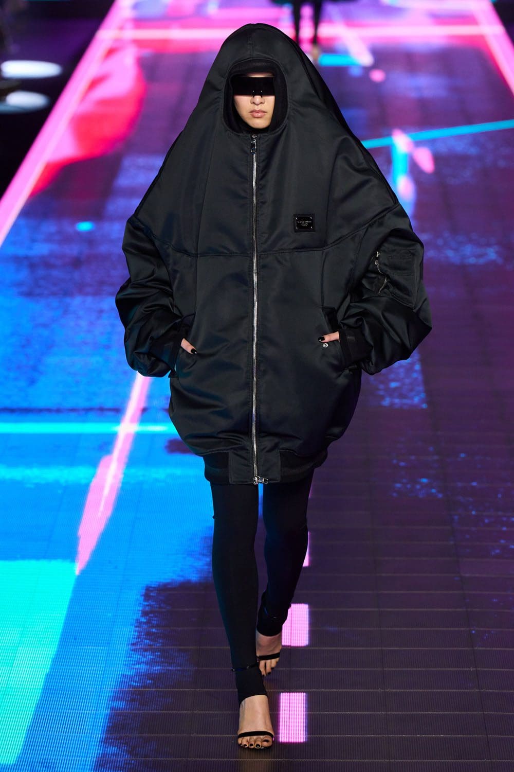 ドルチェ&ガッバーナ 2022年秋冬-2023 ミラノ Runway 雑誌