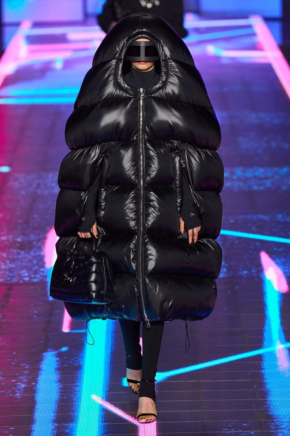 ドルチェ&ガッバーナ 2022年秋冬-2023 ミラノ Runway 雑誌