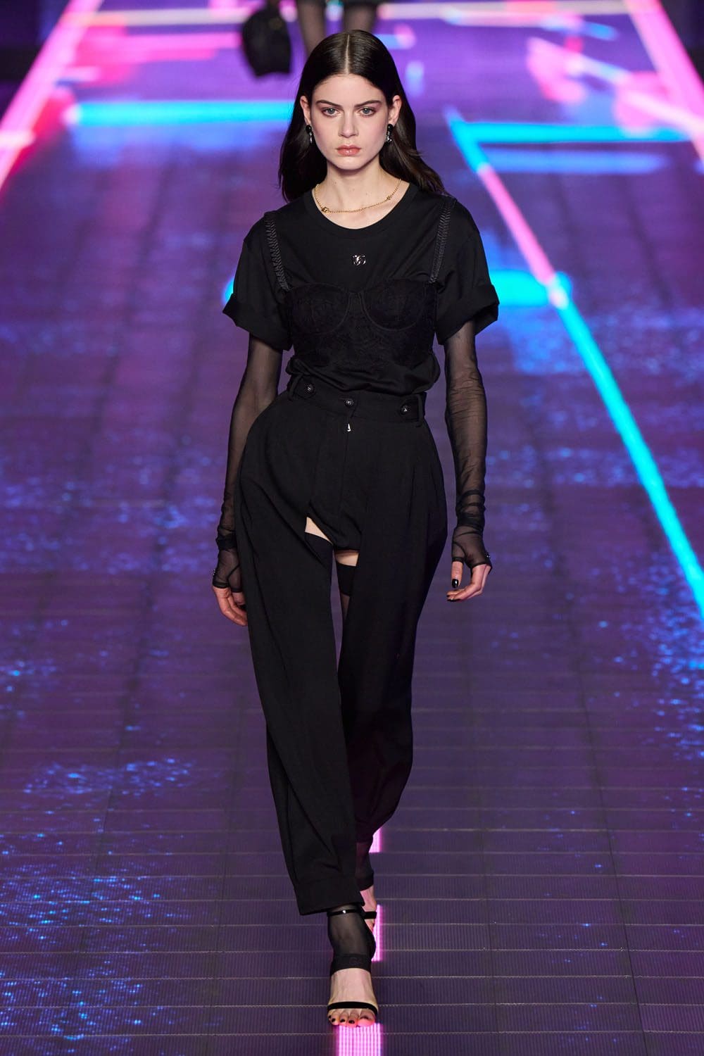 ドルチェ&ガッバーナ 2022年秋冬-2023 ミラノ Runway 雑誌