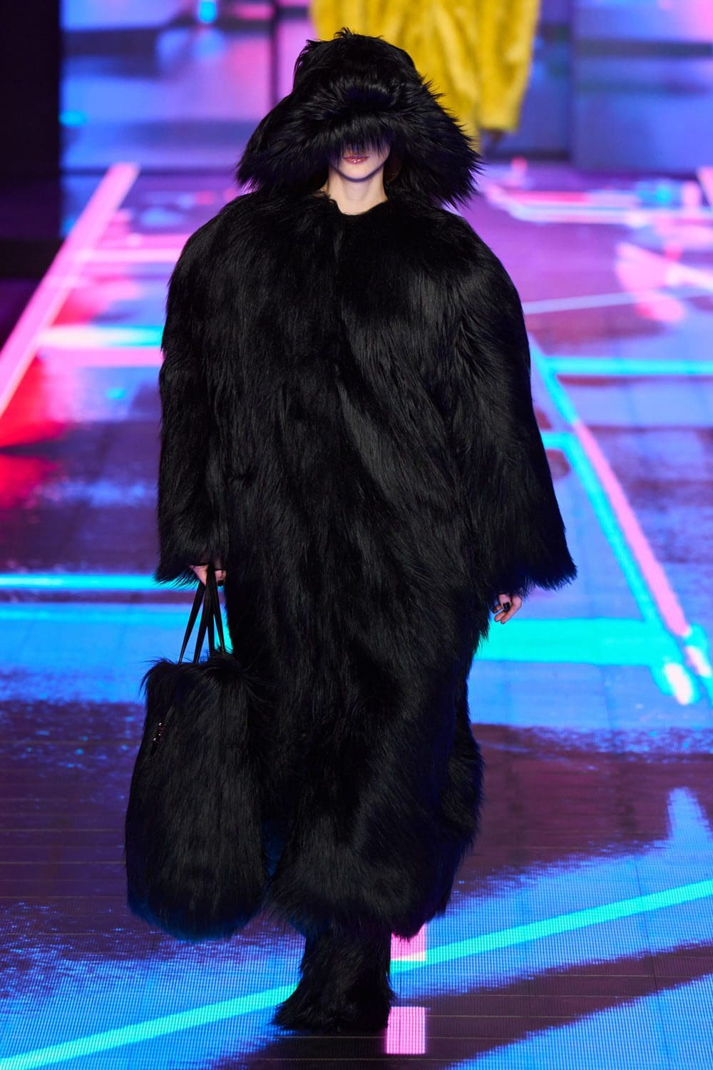 ドルチェ&ガッバーナ 2022年秋冬-2023 ミラノ Runway 雑誌