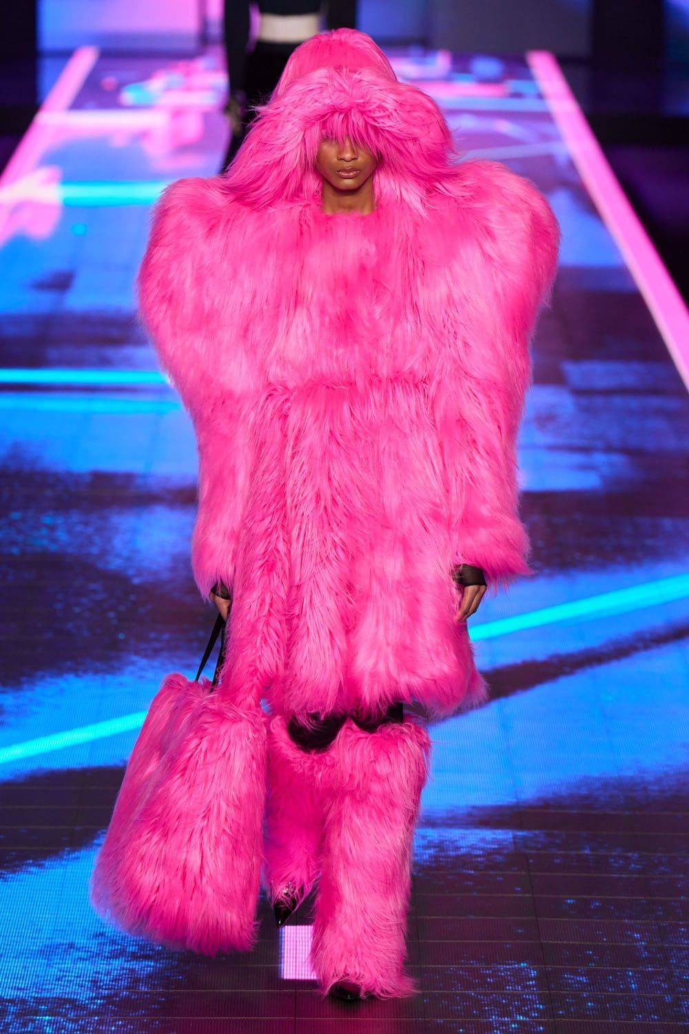 ドルチェ&ガッバーナ 2022年秋冬-2023 ミラノ Runway 雑誌