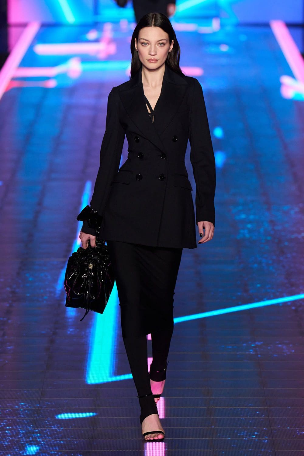 ドルチェ&ガッバーナ 2022年秋冬-2023 ミラノ Runway 雑誌