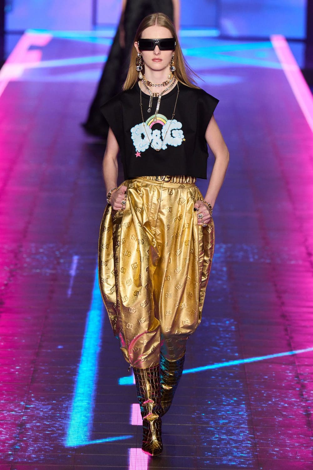 ドルチェ&ガッバーナ 2022年秋冬-2023 ミラノ Runway 雑誌