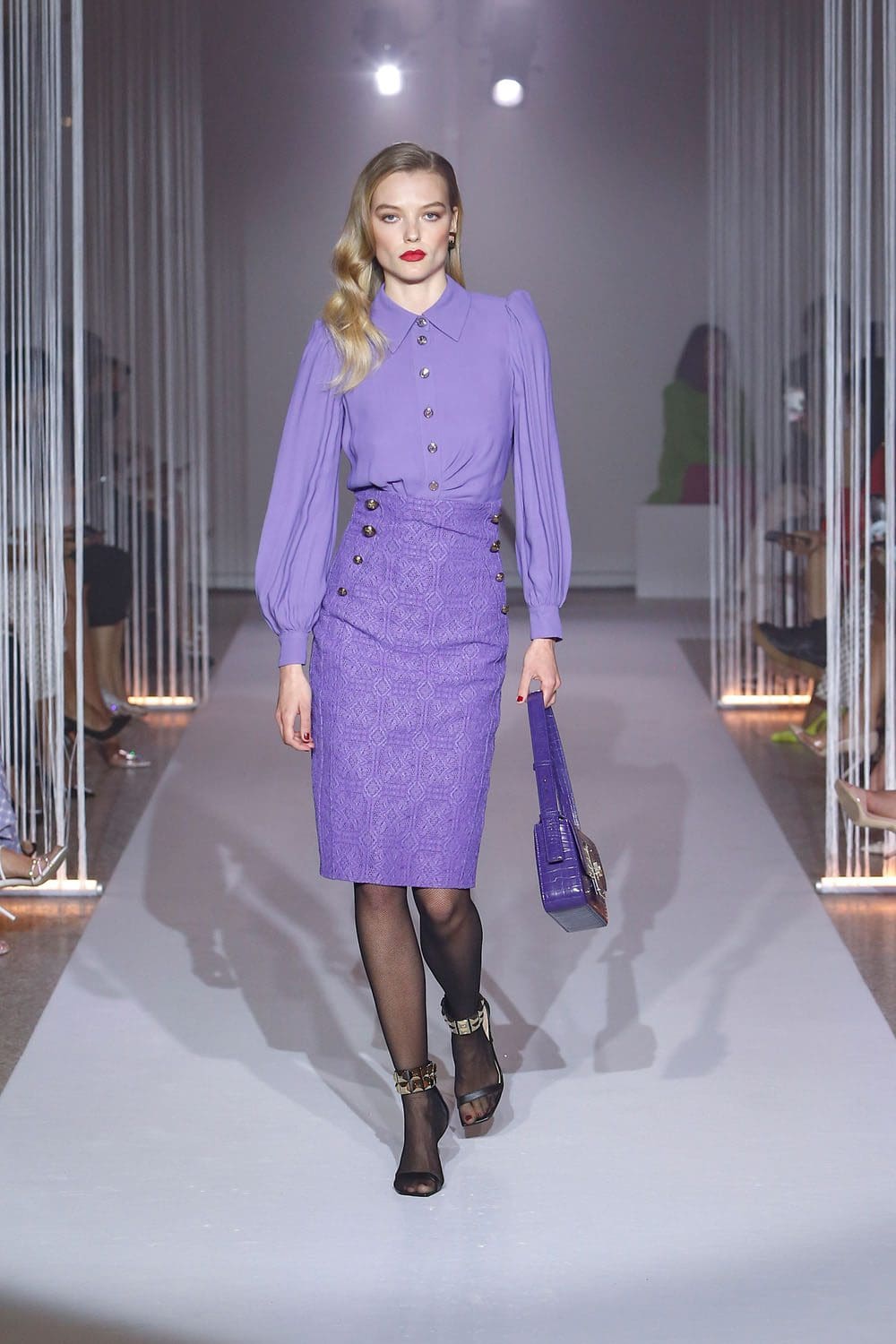 Elisabetta Franchi Fall Winter 2022-2023 Milan Runway Magazine