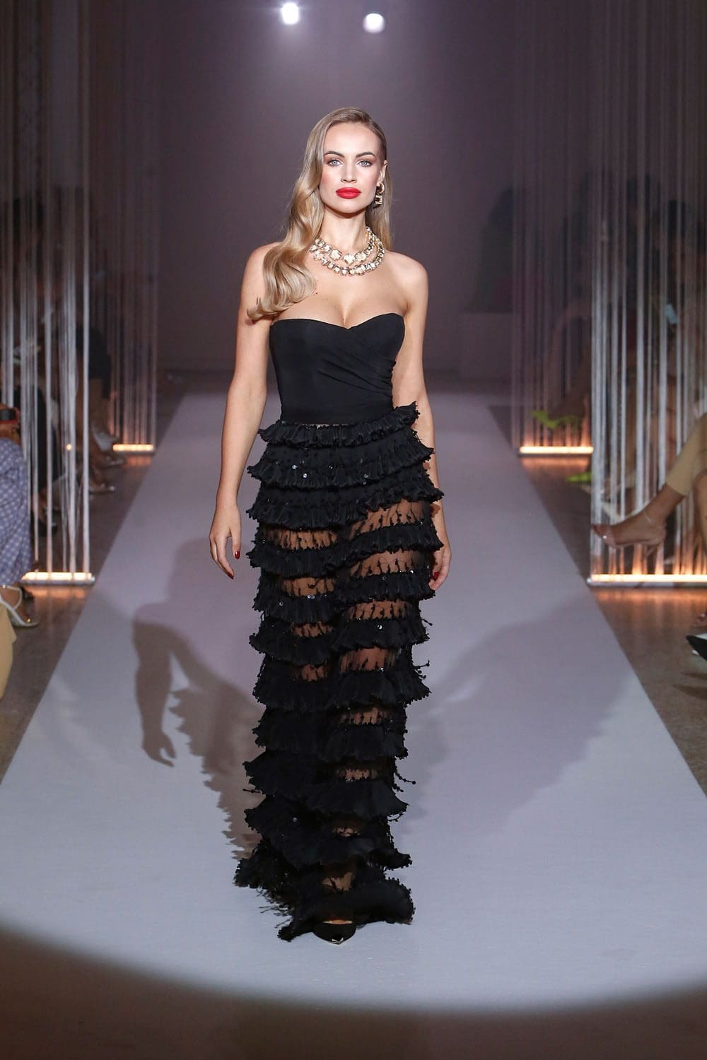 Elisabetta Franchi Fall Winter 2022-2023 Milan Runway Magazine