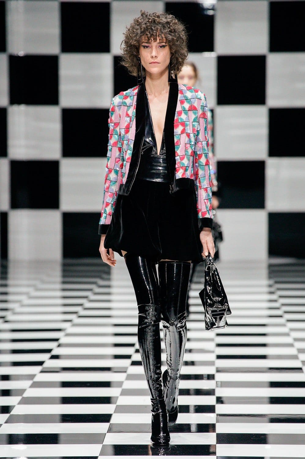 Emporio Armani Herbst Winter 2022-2023 Milan Runway Magazin