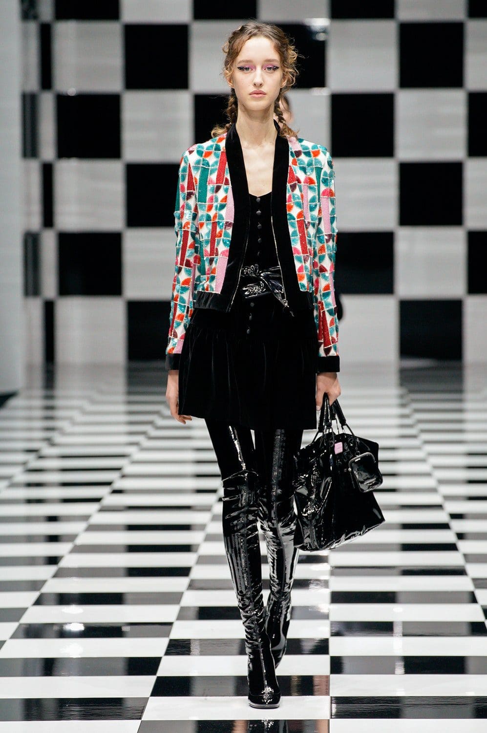 Emporio Armani Herbst Winter 2022-2023 Milan Runway Magazin