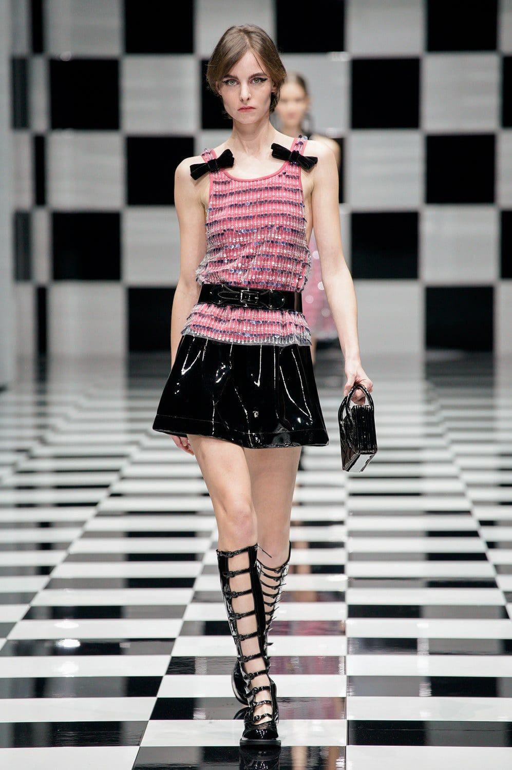 Emporio Armani Herbst Winter 2022-2023 Milan Runway Magazin
