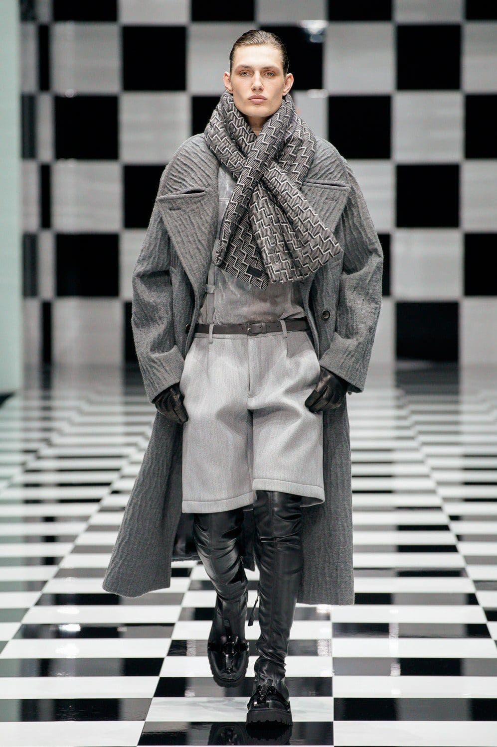 Emporio Armani Herbst Winter 2022-2023 Milan Runway Magazin