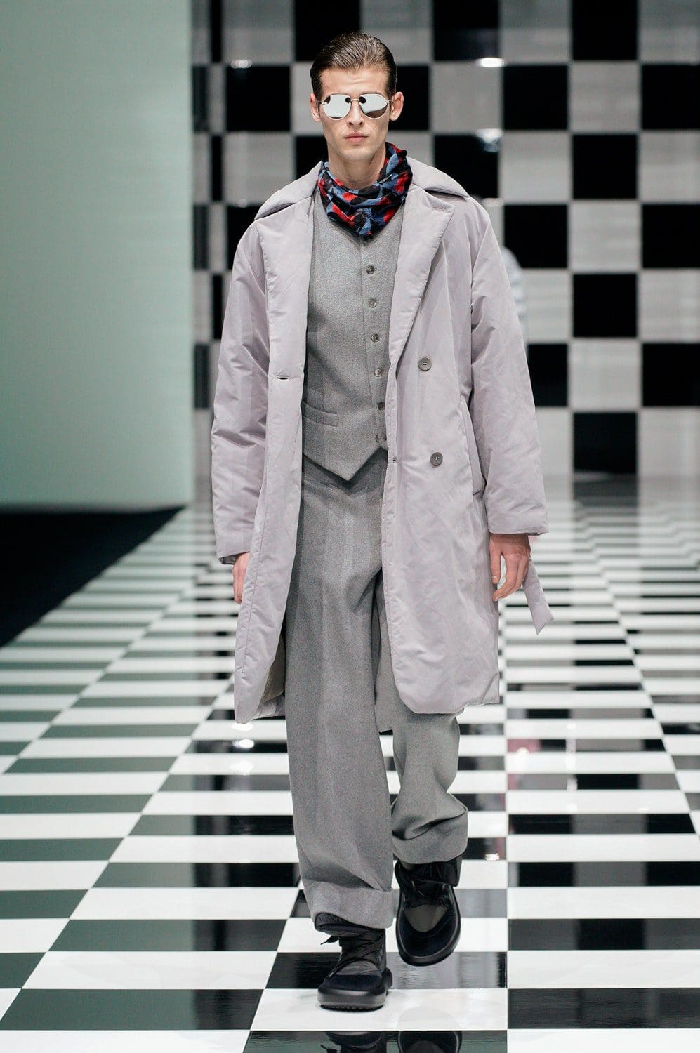 Emporio Armani Herbst Winter 2022-2023 Milan Runway Magazin