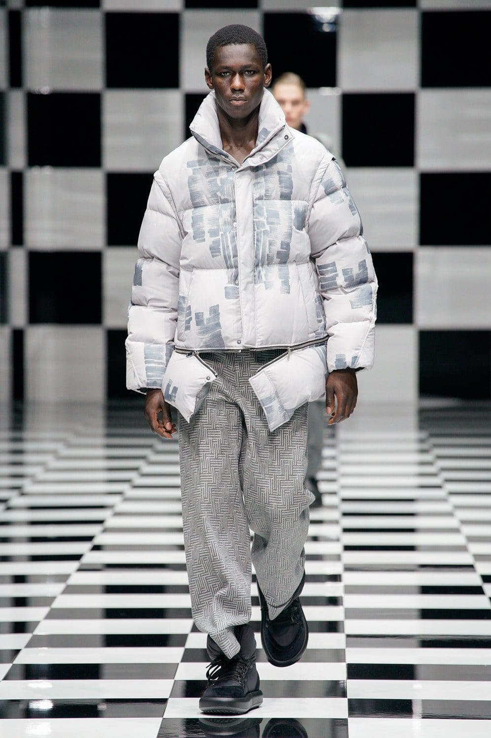 Emporio Armani Herbst Winter 2022-2023 Milan Runway Magazin