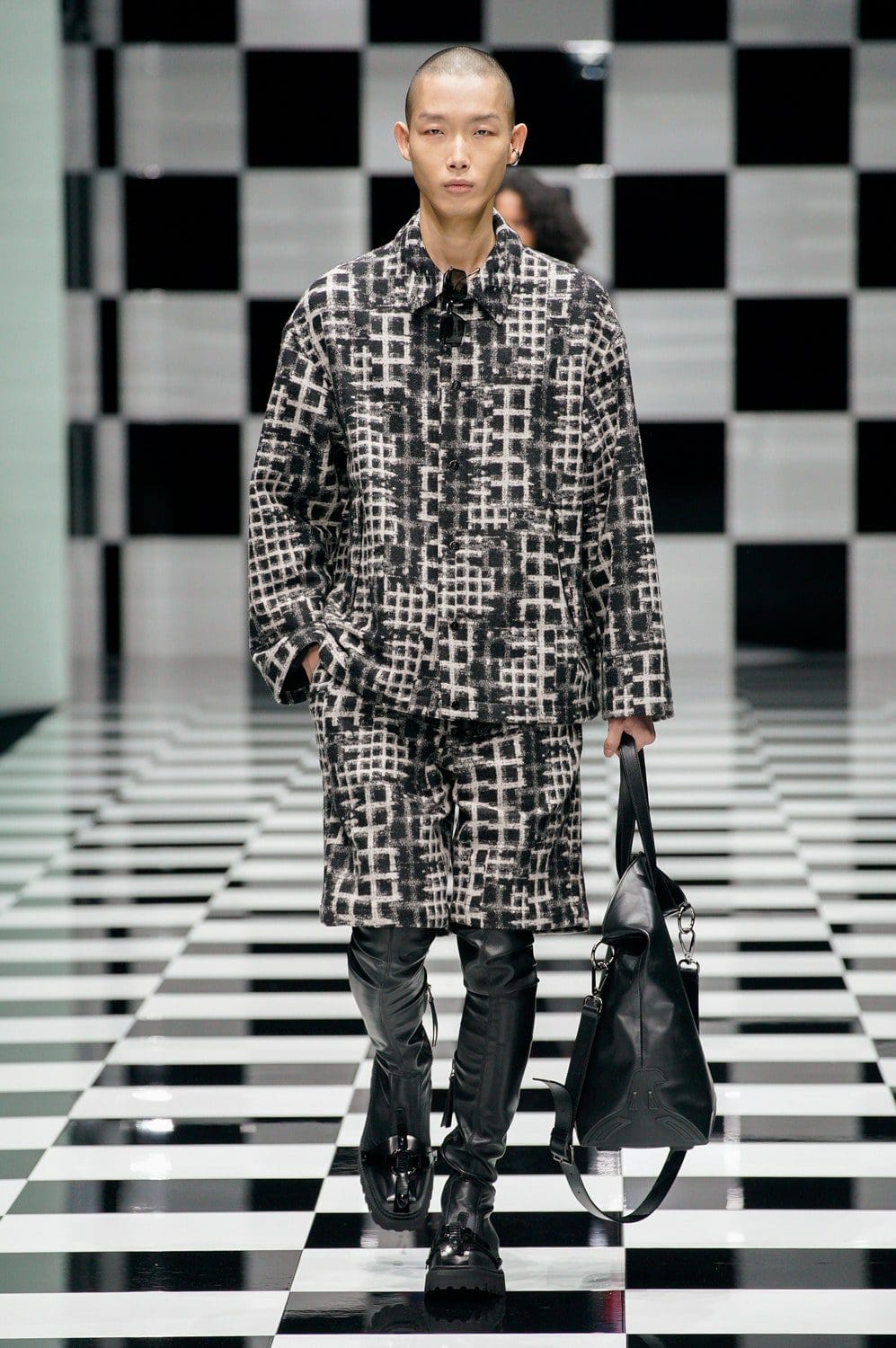 Emporio Armani Herbst Winter 2022-2023 Milan Runway Magazin