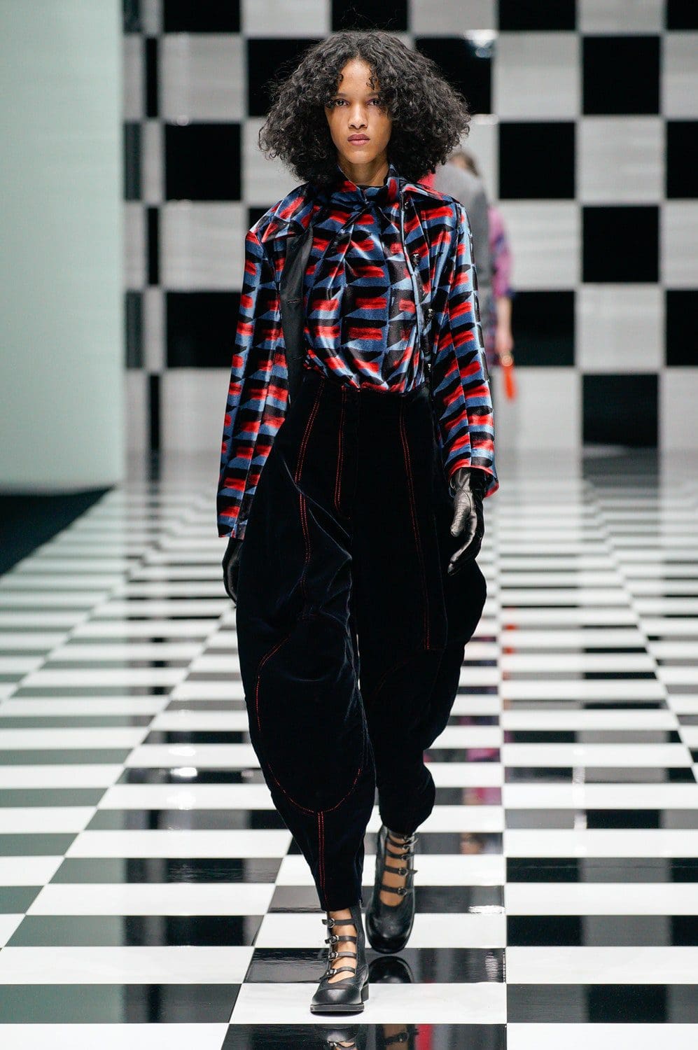Emporio Armani Herbst Winter 2022-2023 Milan Runway Magazin