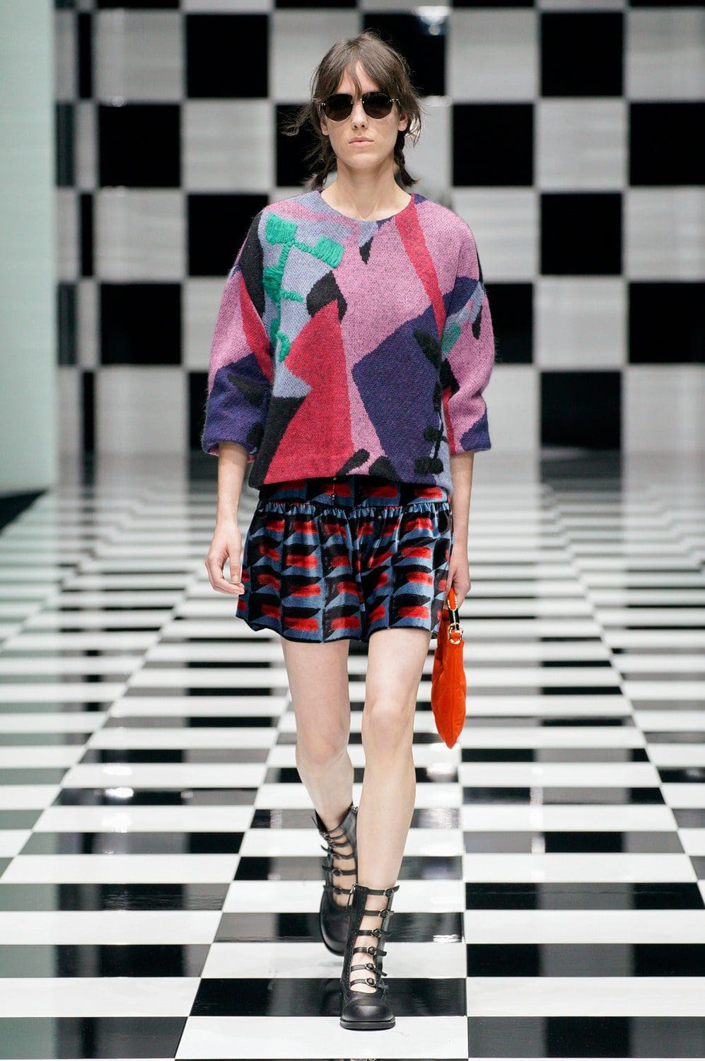 Emporio Armani Herbst Winter 2022-2023 Milan Runway Magazin