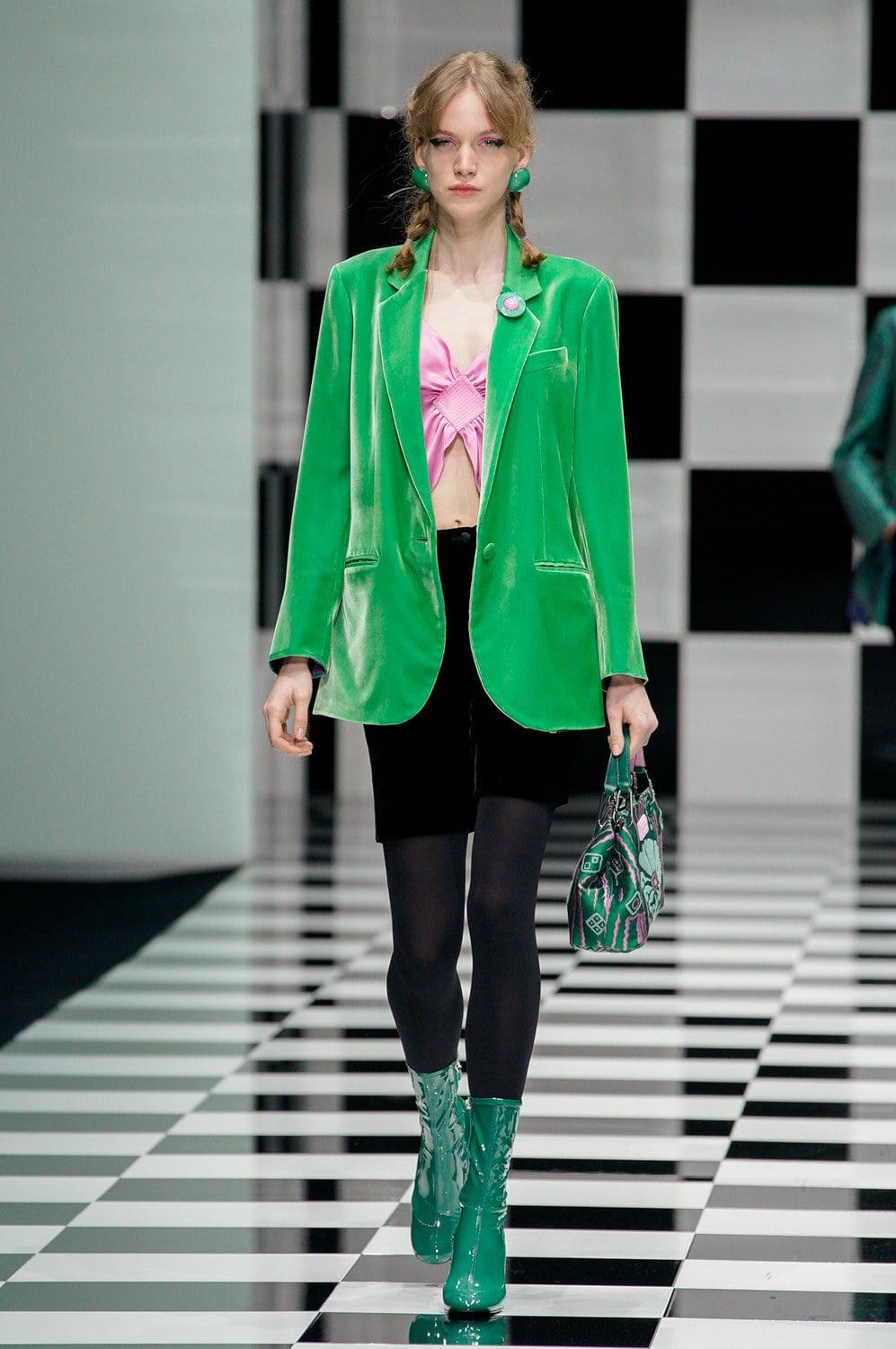 Emporio Armani Herbst Winter 2022-2023 Milan Runway Magazin