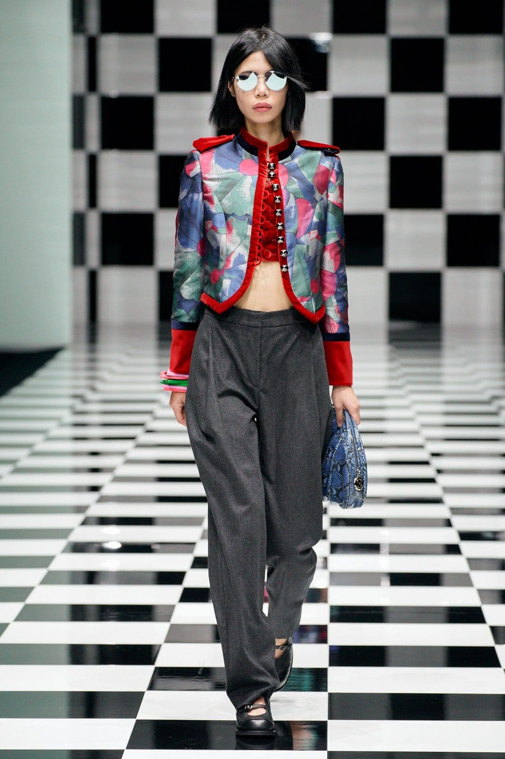 Emporio Armani Herbst Winter 2022-2023 Milan Runway Magazin