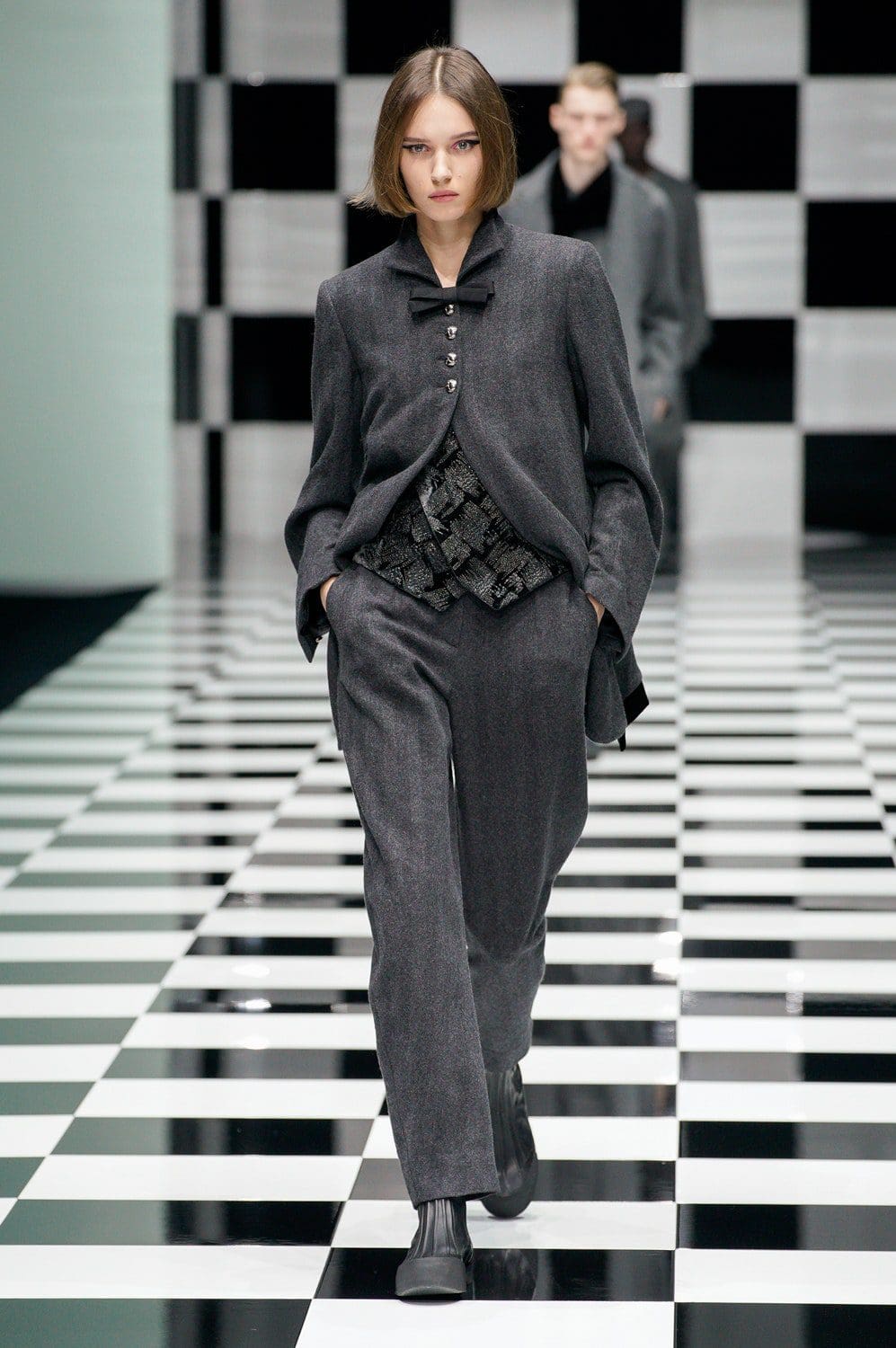 Emporio Armani Herbst Winter 2022-2023 Milan Runway Magazin