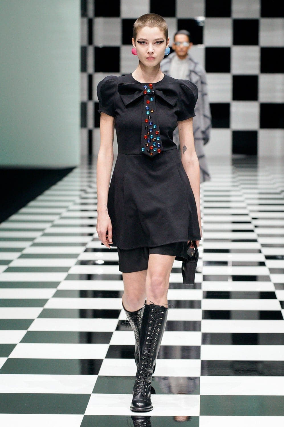 Emporio Armani Herbst Winter 2022-2023 Milan Runway Magazin