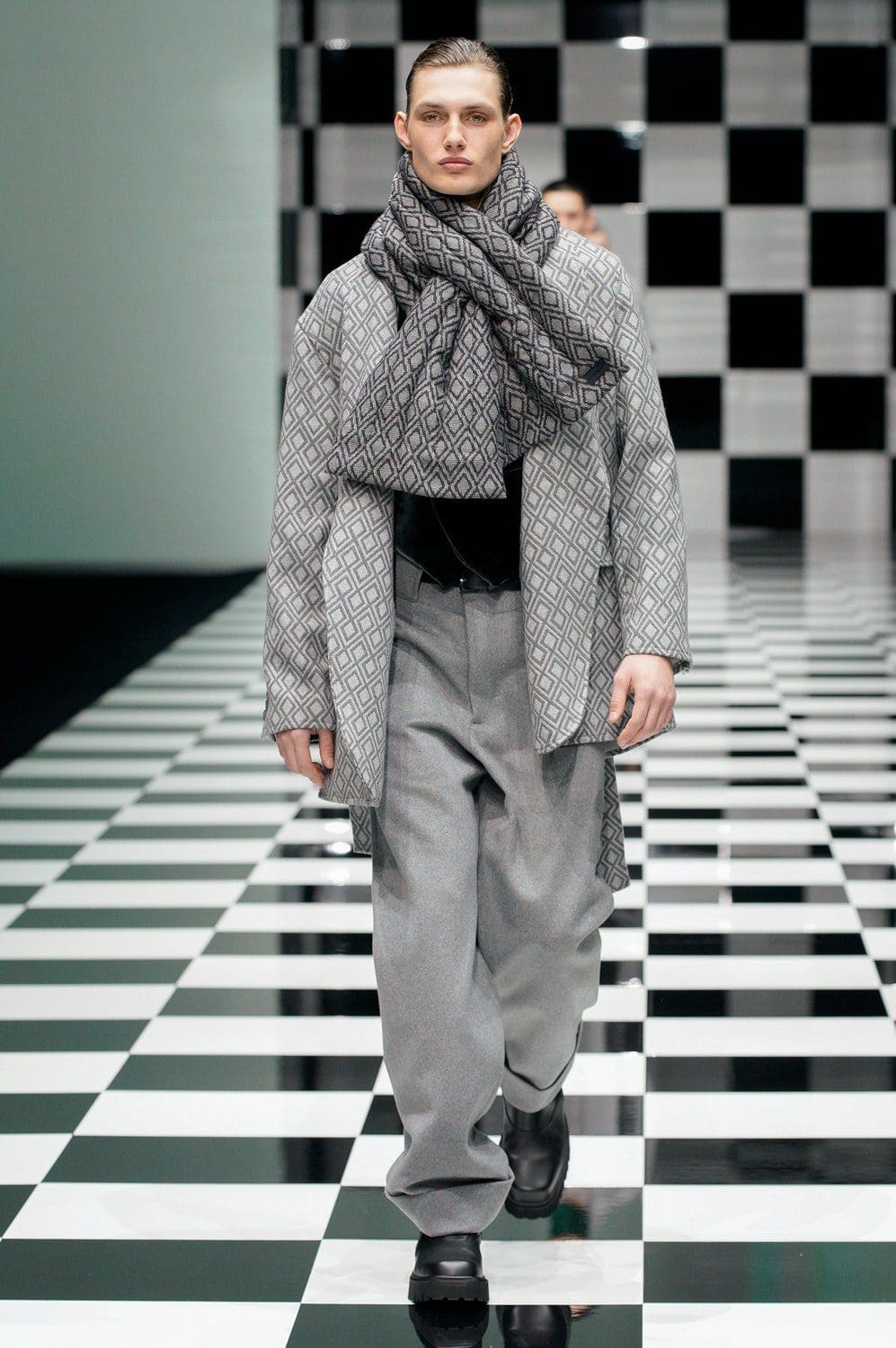 Emporio Armani Herbst Winter 2022-2023 Milan Runway Magazin