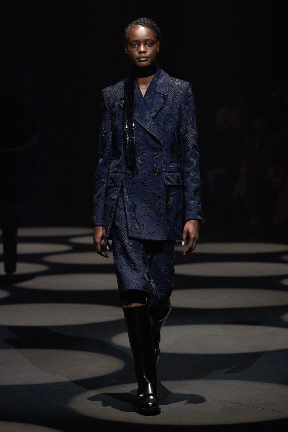 Erdem Fall Winter 2022-2023 London RUNWAY MAGAZINE