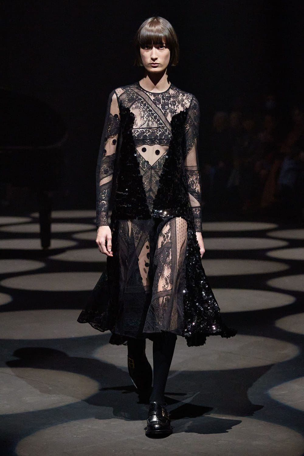 Erdem Fall Winter 2022-2023 London RUNWAY MAGAZINE