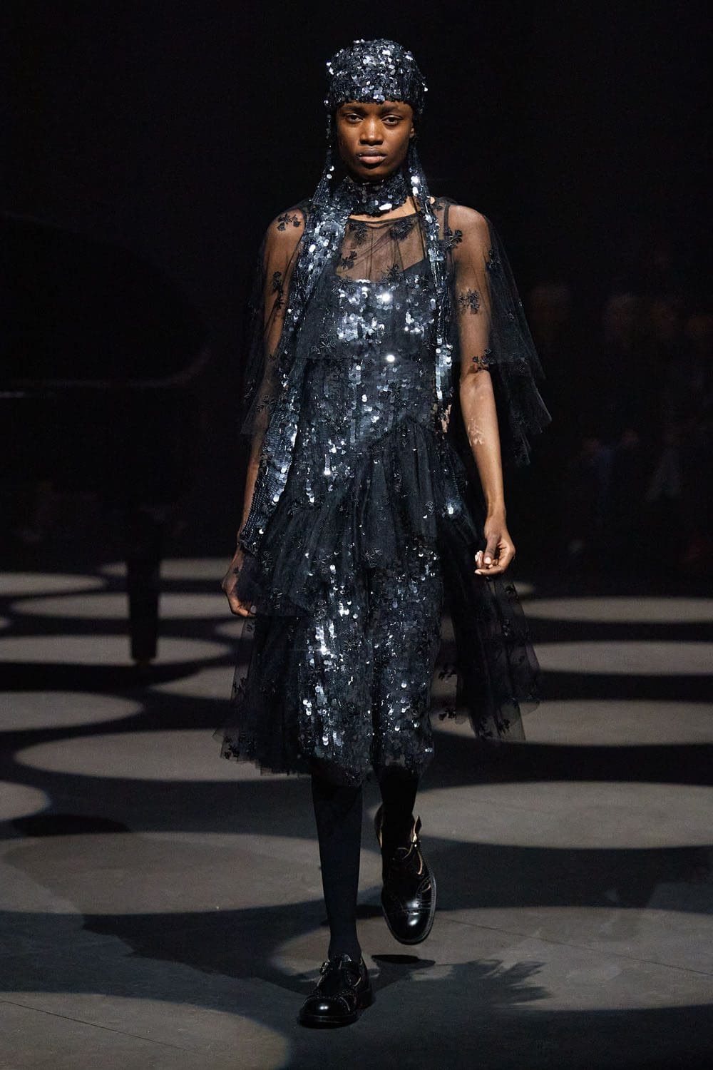 Erdem Fall Winter 2022-2023 London RUNWAY MAGAZINE