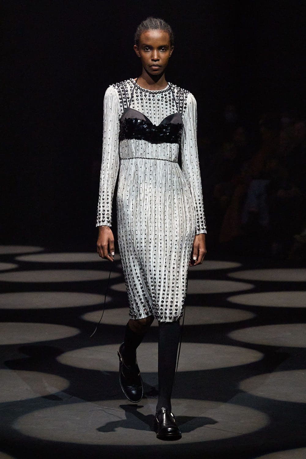 Erdem Fall Winter 2022-2023 London RUNWAY MAGAZINE